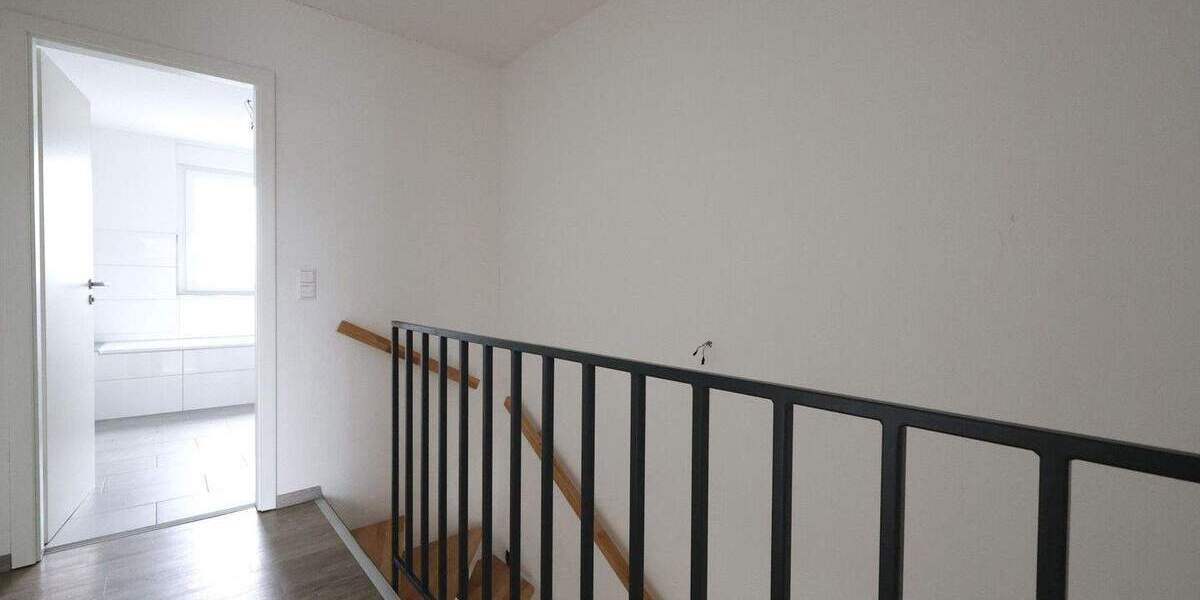 Reihenmittelhaus Rastatt - 6 Zimmer, 145 m&sup2;, 518.000&euro; | Angebot:25725701