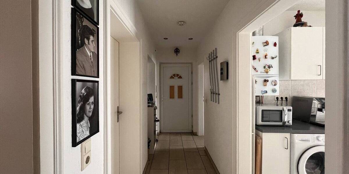 Etagenwohnung Baden-Baden Innenstadt - 3 Zimmer, 90 m&sup2;, 230.000&euro; | Angebot:25694677