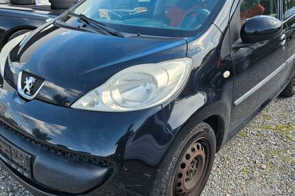 Peugeot 107 190.000 km 1.200 &euro; Malsch 76316