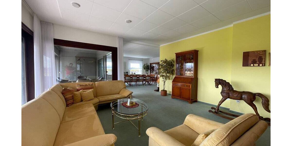 Etagenwohnung Iffezheim - 2 Zimmer, 131 m&sup2;, 990&euro; | Angebot:25996133