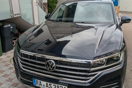VW Touareg 70.000 km 44.500 &euro; Gernsbach 76593