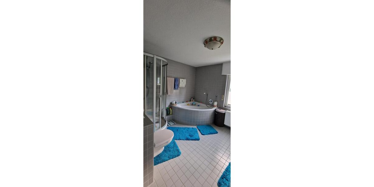 Mehrfamilienhaus, Wohnhaus Neuenbürg - 8 Zimmer, 246 m&sup2;, 820.000&euro; | Angebot:25940918