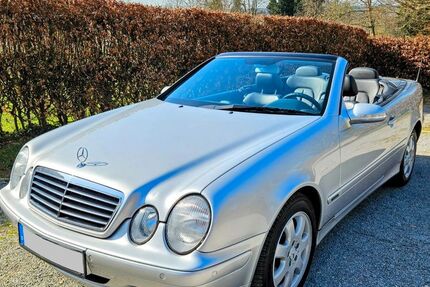 Mercedes-Benz CLK 200 93.600 km 11.900 &euro; Ettlingen 76275