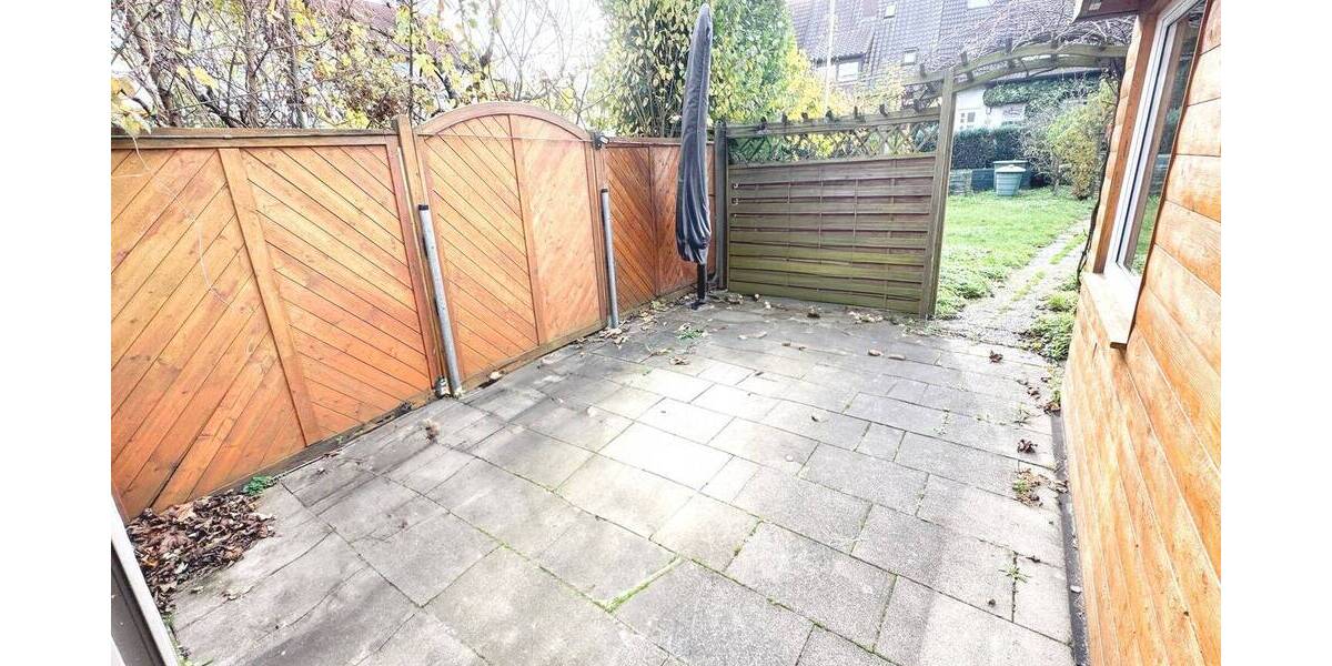 Mehrfamilienhaus, Wohnhaus Ettlingen - 310.000&euro; | Angebot:25665056