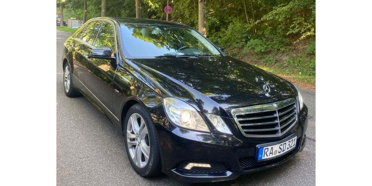 Mercedes-Benz E 200 352.000 km 8.500 &euro; Gaggenau 76571
