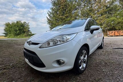 Ford Fiesta 144.000 km 3.850 &euro; Baden Baden 76533