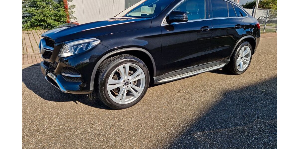 Mercedes-Benz GLE 400 129.541 km 29.900 &euro; Renchen 77871