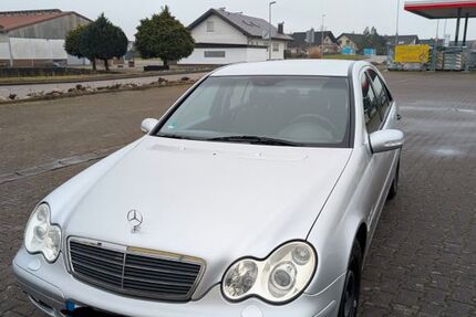Mercedes-Benz C 200 240.000 km 2.700 &euro; Lichtenau 77839