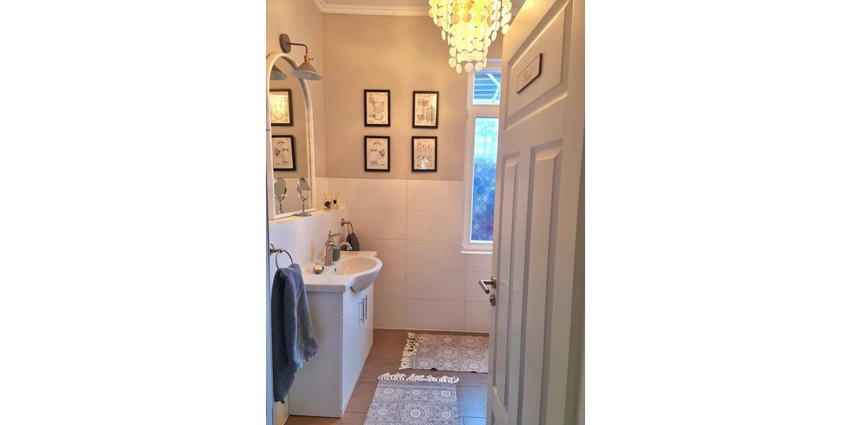 Etagenwohnung Bad Wildbad - 5 Zimmer, 165 m&sup2;, 1.480&euro; | Angebot:25402506