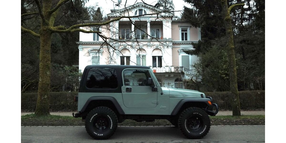 Jeep Wrangler 178.000 km 21.500 &euro; Bühl 77815
