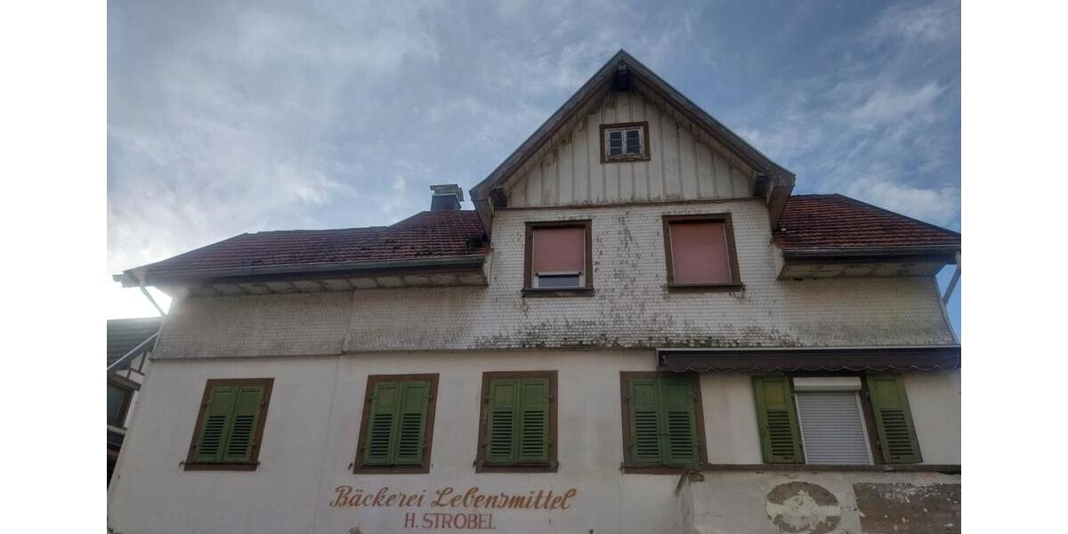 Einfamilienhaus Weisenbach - 8 Zimmer, 160 m&sup2;, 170.000&euro; | Angebot:25320280