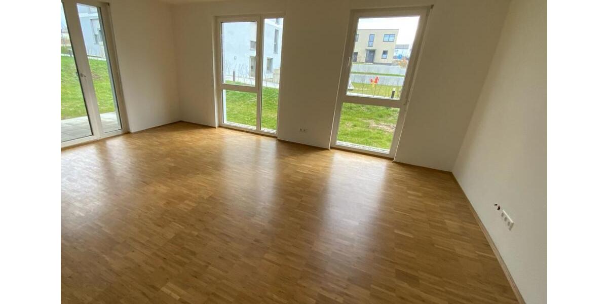 Erdgeschoßwohnung Waldbronn - 3 Zimmer, 94 m&sup2;, 1.407&euro; | Angebot:24772408