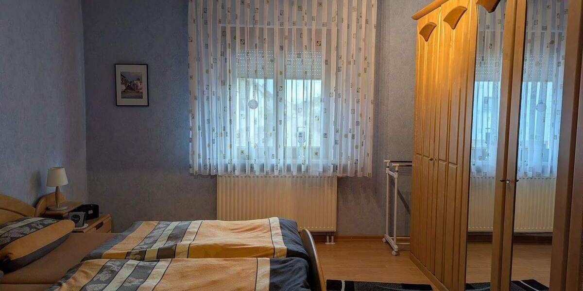 Einfamilienhaus Hagenbach - 6 Zimmer, 169 m&sup2;, 530.000&euro; | Angebot:25729885