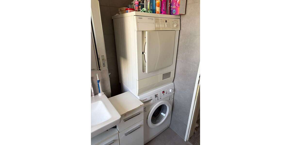 Moderne 4-Zimmer-Wohnung mit 2 Balkonen – ideal für Mitarbeitende des Mercedes-Benz-Werks - Etagenwohnung Rastatt | Angebot:26985895