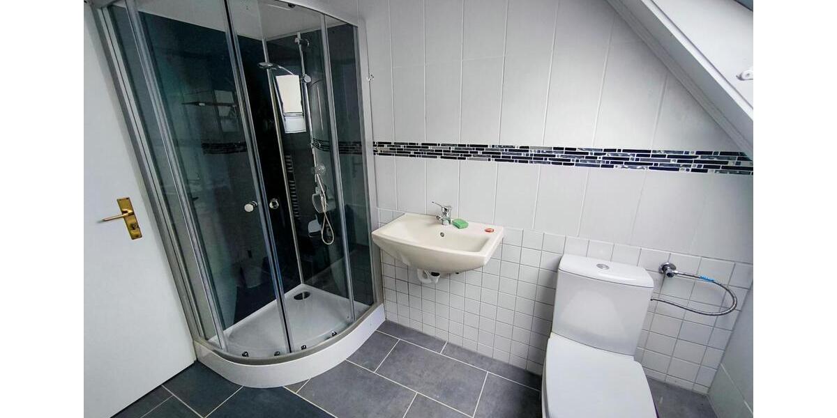 Etagenwohnung Malsch - 2 Zimmer, 50 m&sup2;, 1.400&euro; | Angebot:20794308