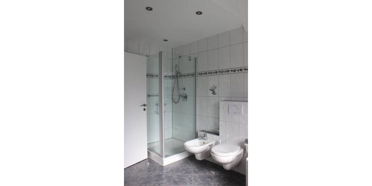 Einfamilienhaus Loffenau - 4 Zimmer, 143 m&sup2;, 579.000&euro; | Angebot:25966424