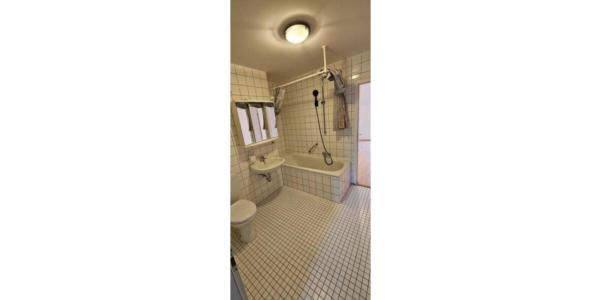 Etagenwohnung Baden-Baden Lichtental - 3 Zimmer, 85 m&sup2;, 269.000&euro; | Angebot:25831338