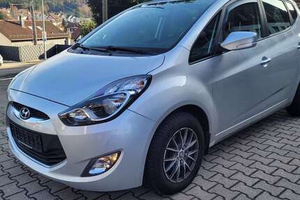 Hyundai iX20 90.000 km 5.900 &euro; Schömberg 75328