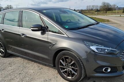 Ford S-Max 123.000 km 15.500 &euro; Waldbronn 76337