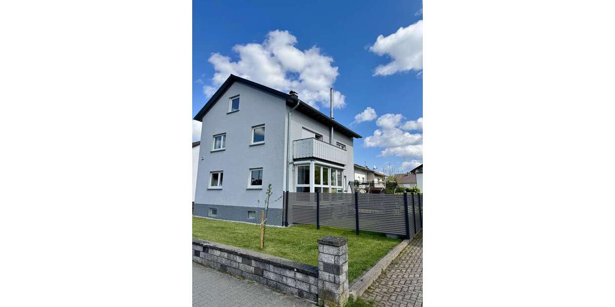 Einfamilienhaus Muggensturm - 6 Zimmer, 180 m&sup2;, 729.000&euro; | Angebot:25625886