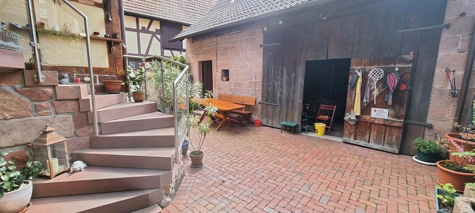 Einfamilienhaus Loffenau - 5 Zimmer, 139 m&sup2;, 380.000&euro; | Angebot:25612393