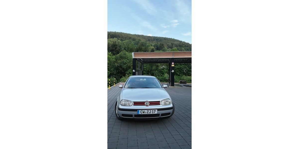 VW Golf 168.000 km 2.500 &euro; Bad wildbad 75323