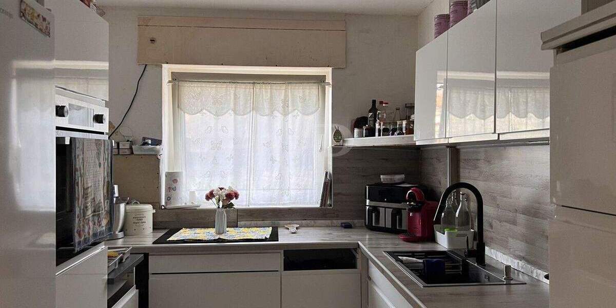 Etagenwohnung Baden-Baden Lichtental - 3 Zimmer, 83 m&sup2;, 289.000&euro; | Angebot:25694708