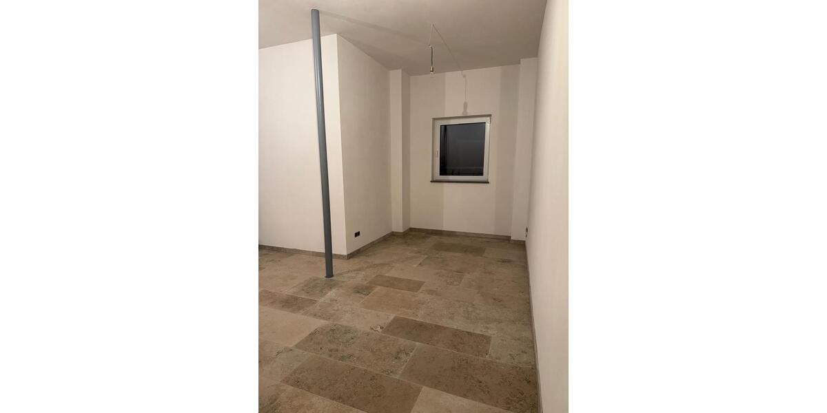 Erdgeschoßwohnung Muggensturm - 3 Zimmer, 80 m&sup2;, 1.050&euro; | Angebot:25175359