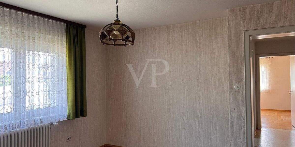 Mehrfamilienhaus, Wohnhaus Baden-Baden / Sandweier Sandweier - 6 Zimmer, 160 m&sup2;, 495.000&euro; | Angebot:25694691