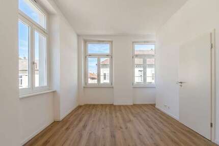 Wohnung Rastatt - 2 Zimmer, 72 m&sup2;, 1.000&euro; | Angebot:27016748