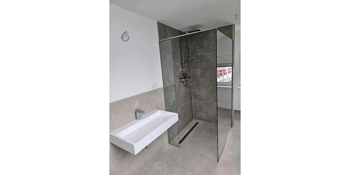Doppelhaushälfte Baden-Baden Lichtental - 5 Zimmer, 162 m&sup2;, 1.800&euro; | Angebot:26085401