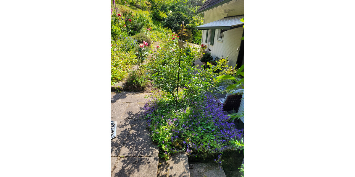 RESERVIERT - Schönes Landhaus mit Einliegerwohnung - Einfamilienhaus Bad Wildbad | Angebot:25867176