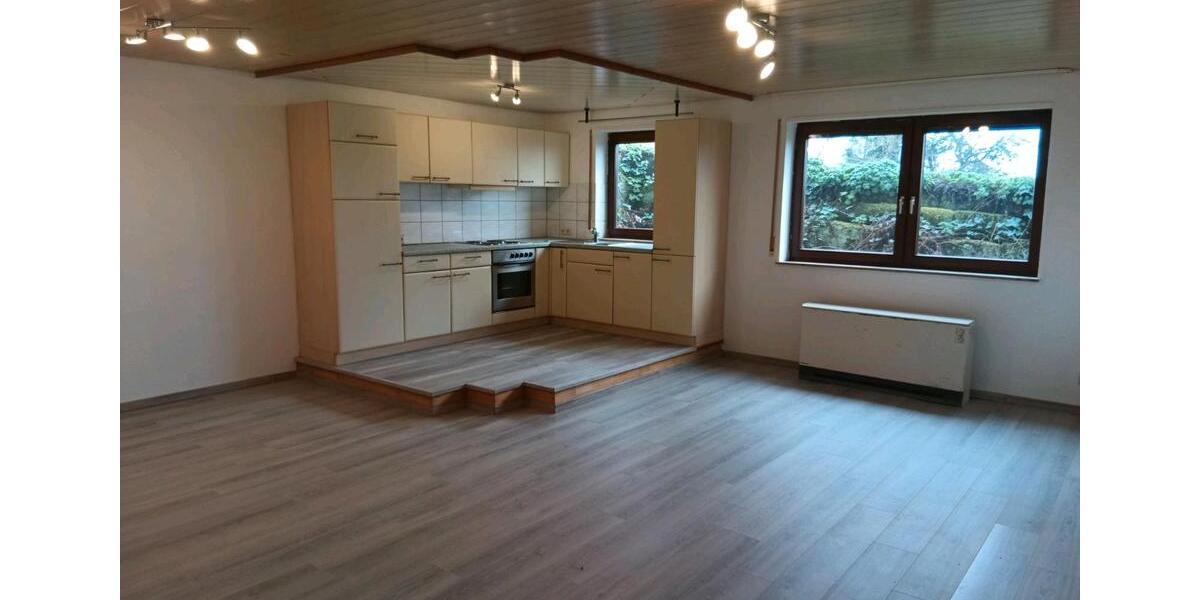 Etagenwohnung Bad Herrenalb - 2.5 Zimmer, 66 m&sup2;, 126.000&euro; | Angebot:25858189