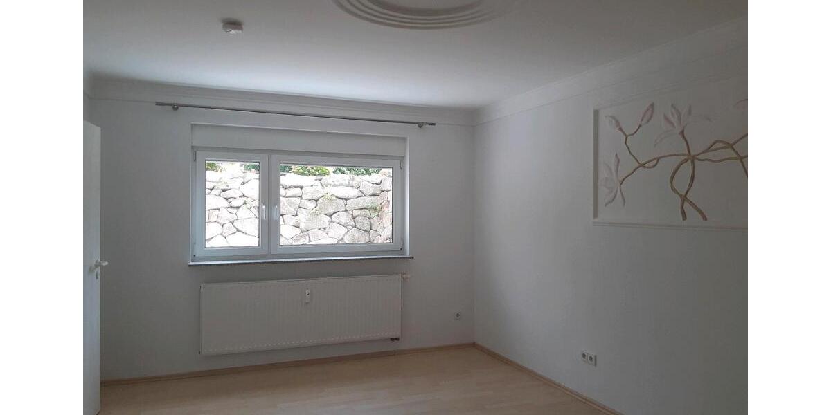 Etagenwohnung Berg (Pfalz) - 4 Zimmer, 120 m&sup2;, 1.500&euro; | Angebot:25546922