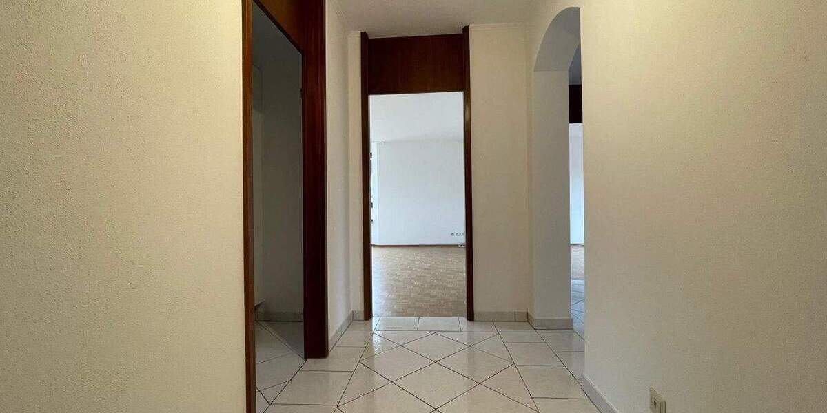 Etagenwohnung Rastatt - 3 Zimmer, 86 m&sup2;, 246.000&euro; | Angebot:25669046