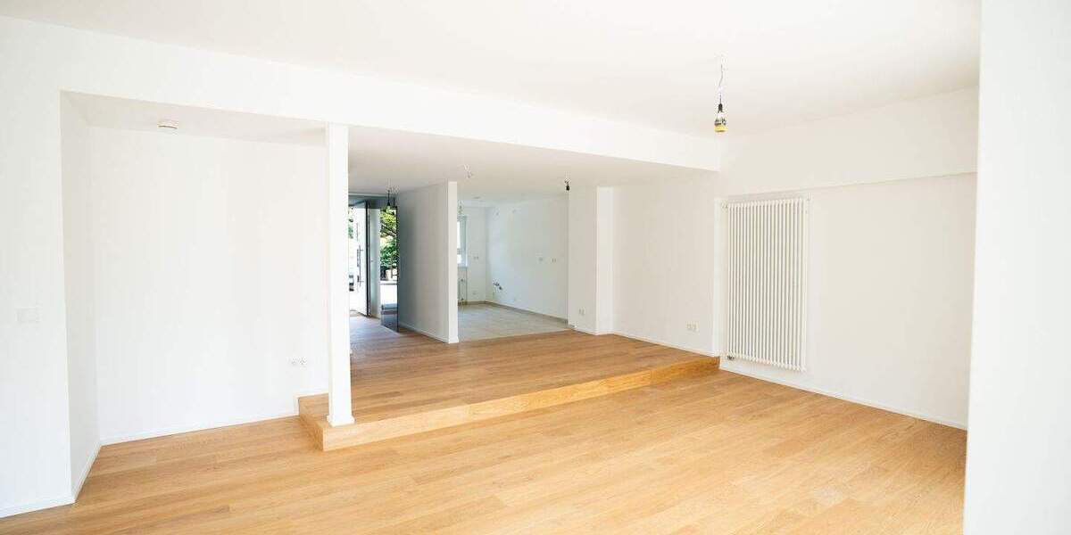 Doppelhaushälfte Baden-Baden Innenstadt - 8 Zimmer, 269 m&sup2;, 1.650.000&euro; | Angebot:25666703