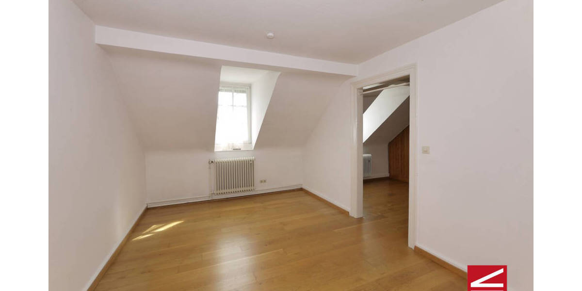 Einfamilienhaus Baden-Baden Weststadt - 9 Zimmer, 195 m&sup2;, 598.000&euro; | Angebot:25692844