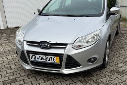 Ford Focus 384.000 km 2.600 &euro; Baden Baden 76532