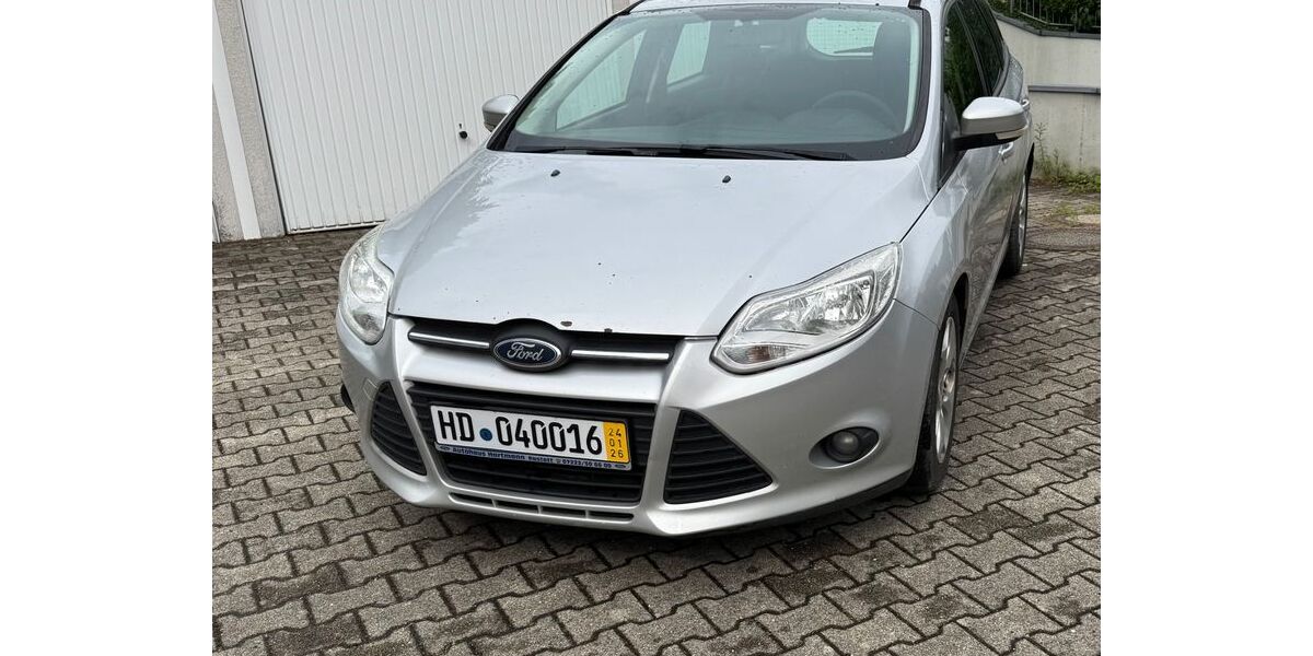 Ford Focus 384.000 km 2.600 &euro; Baden Baden 76532
