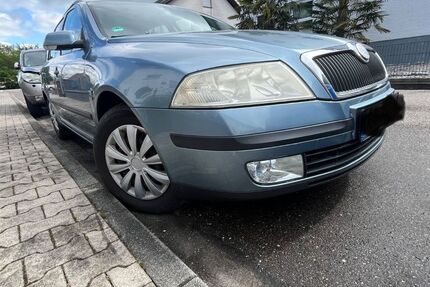 Skoda Octavia 300.000 km 2.499 &euro; Sinzheim 76547
