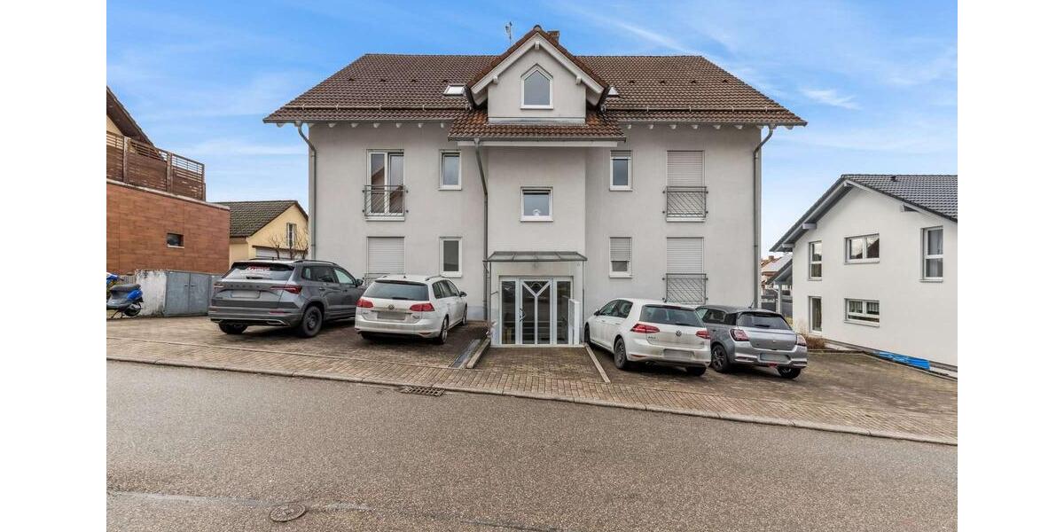 Etagenwohnung Loffenau - 3 Zimmer, 82 m&sup2;, 738&euro; | Angebot:26461030