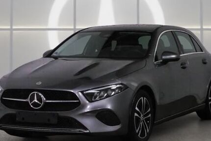 Mercedes-Benz A 200 13.736 km 29.900 &euro; Baden-Baden 76532