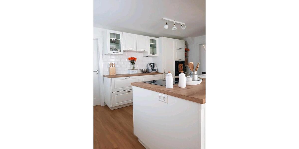 Einfamilienhaus Ötigheim - 7 Zimmer, 211 m&sup2;, 699.000&euro; | Angebot:25638900