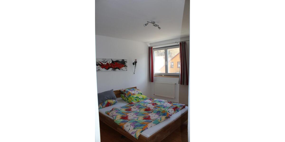 Terrassenwohnung Bad Wildbad - 4.5 Zimmer, 100 m&sup2;, 900&euro; | Angebot:26674893