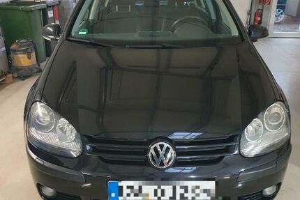 VW Golf 182.000 km 4.350 &euro; Bad Herrenalb 76332