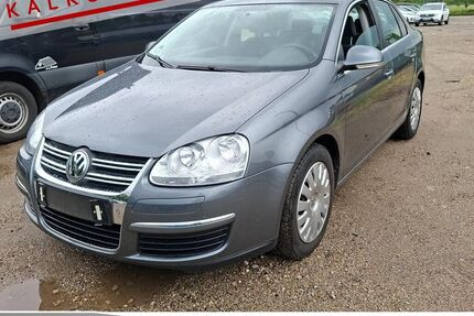 VW Jetta 92.248 km 6.285 &euro; Achern 77855