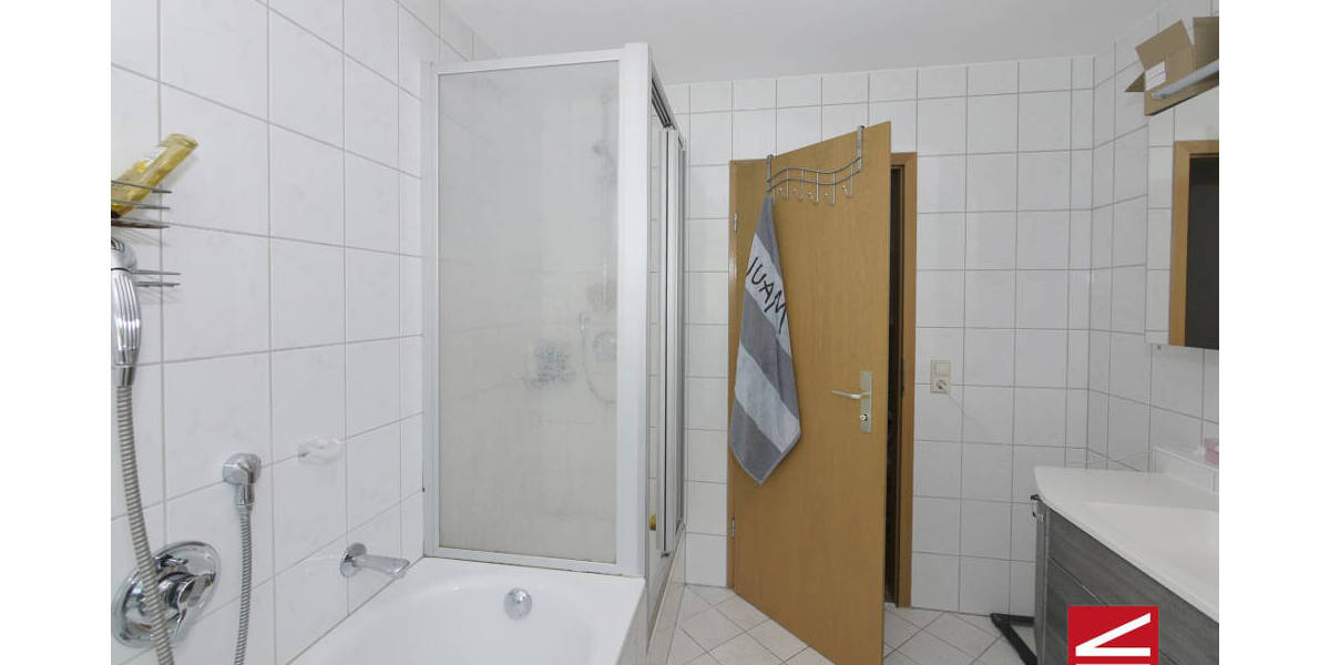 Etagenwohnung Baden-Baden Balg - 3 Zimmer, 82 m&sup2;, 298.000&euro; | Angebot:25692843