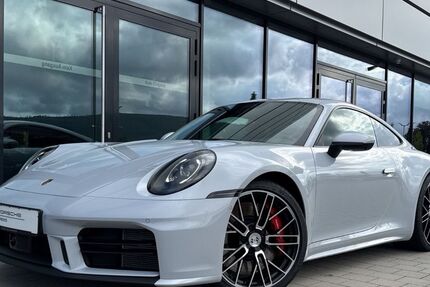 Porsche 992 3.990 km 165.689 &euro; Ettlingen 76275