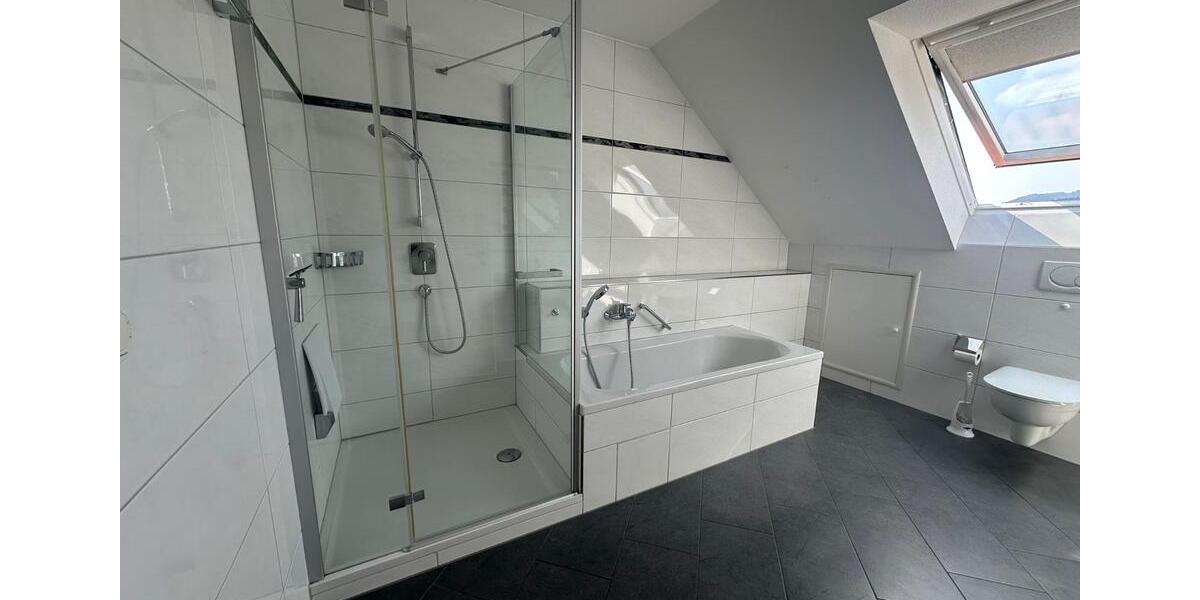 Etagenwohnung Gaggenau - 3 Zimmer, 88 m&sup2;, 1.100&euro; | Angebot:25867050