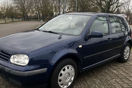 VW Golf 211.000 km 1.550 &euro; Bietigheim 76467